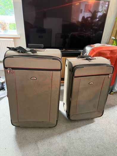 Travel suitcases bags