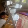 High chair Image 2
