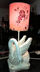 Unique large swan lamp