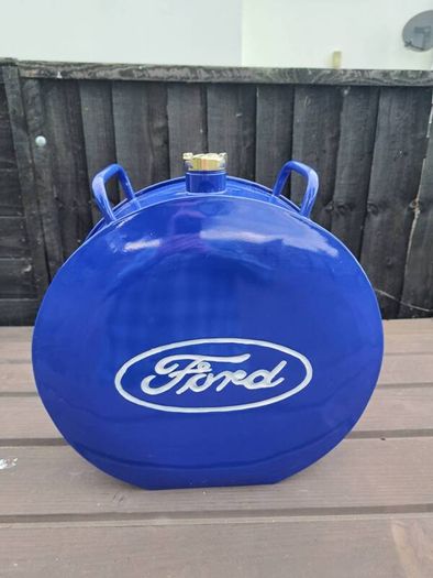 Ford  oil can