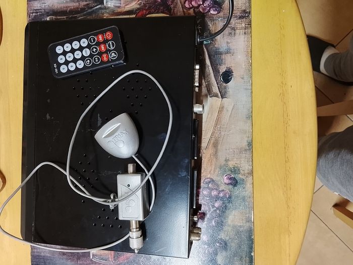 SkyLine TV top Box