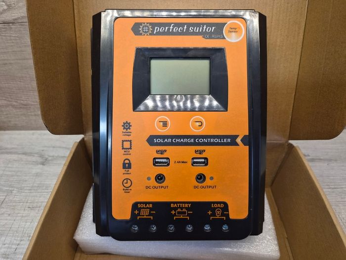 12-24V 10-70A PWM MPPT Solar Charge Controller