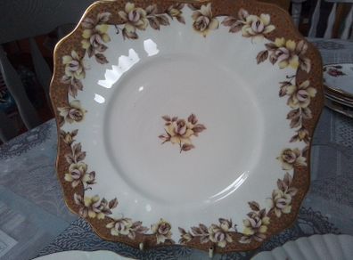 Two Good Fancy Cake Plates