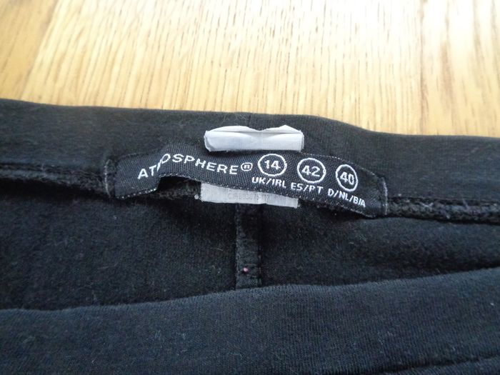 Ladies Black Leggings for Sale