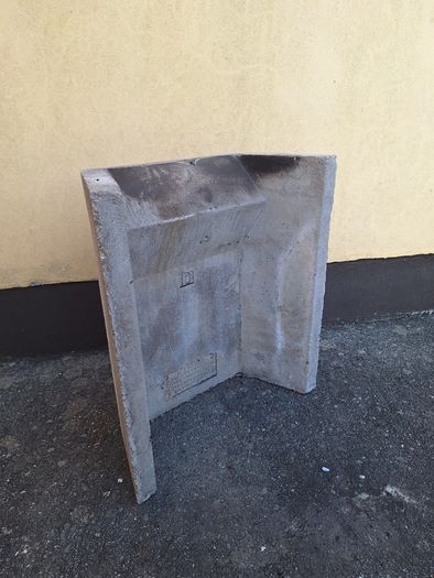 Standard Fireback 18"