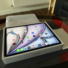 iPad Air 13"