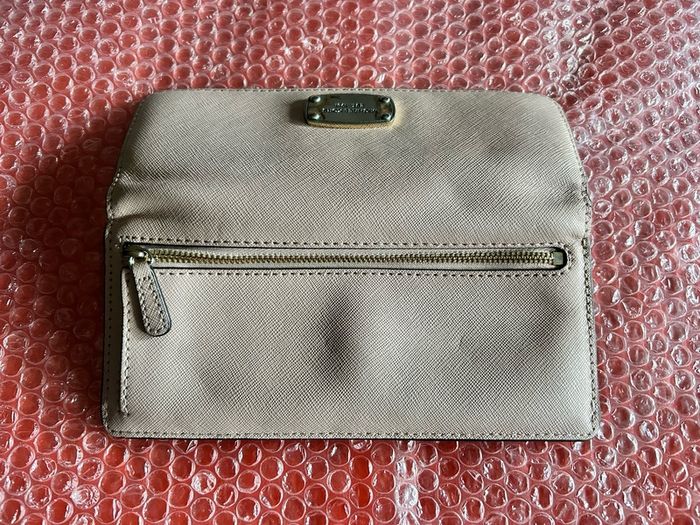 Michael Kors Pink Woman's Wallet Genuine