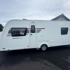 2019 Elddis Avante 550- Island Bed 4 Berth