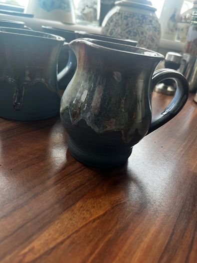 Rossa Pottery