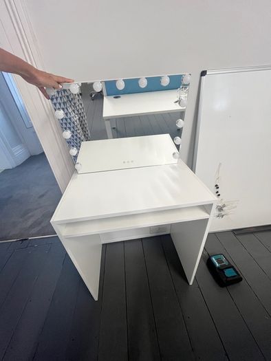 Vanity Desk with LED Hollywood Mirror