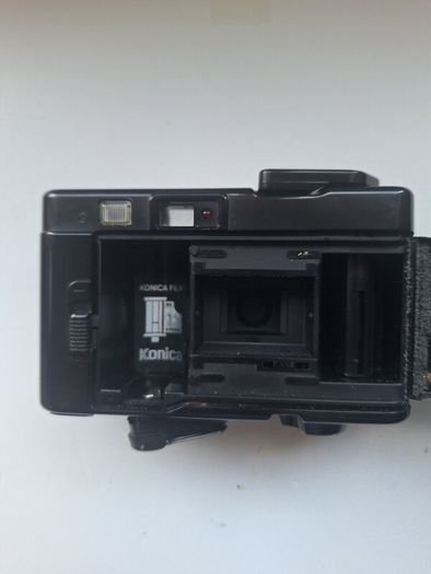 vintage Konica Pop 35mm film camera