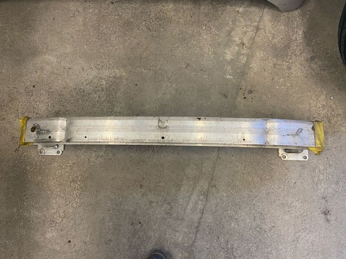 2017 peugeot 308 front bumper bar reinforcement