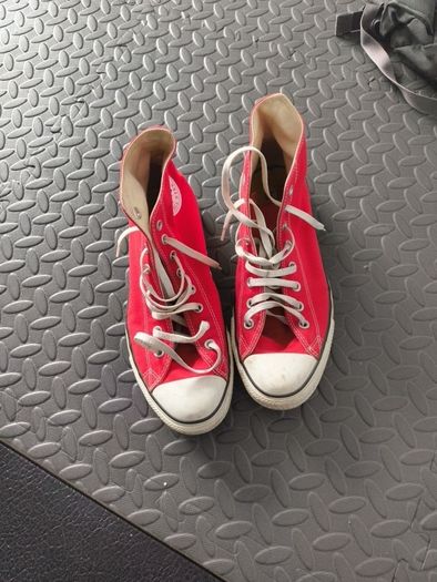 Converse Chuck Taylor Red - Men's UK 10