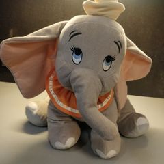 Giant Dumbo