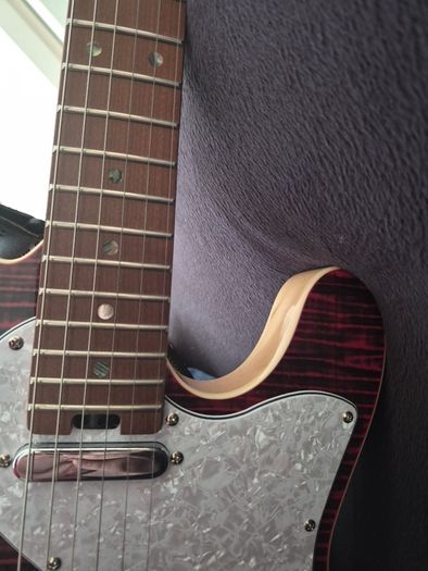 Aria 615-MK2 Nashville, Ruby Red