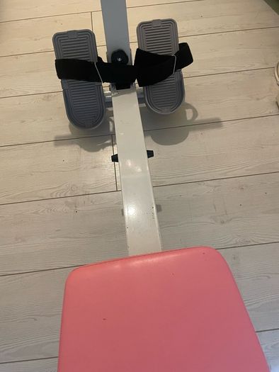 manual rowing machine