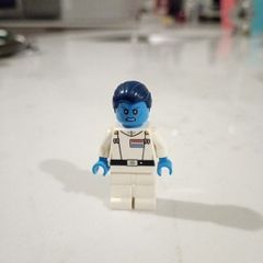 Lego star wars minifigure grand admiral thrawn sw0811