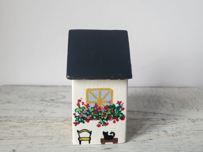Handcrafted tiny wooden house!