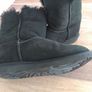 Postage Size 4 worn once black UGG Image 5