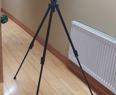 Telescoptic Easel Stand Display