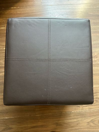 Ottoman 40 x 49
