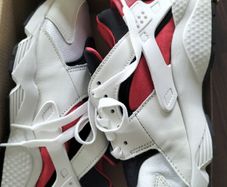 Nike Huarache trainers size 4.5, white black and red