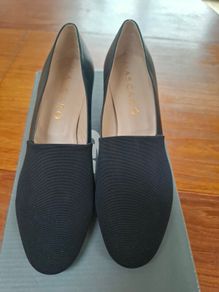Woman shoes