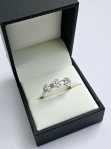 Brand New 18ct White Gold Triple Flower Cluster Diamond Ring