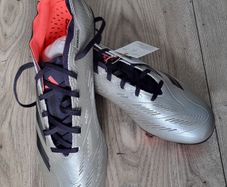 Adidas Predator League FG soccer boots uk10