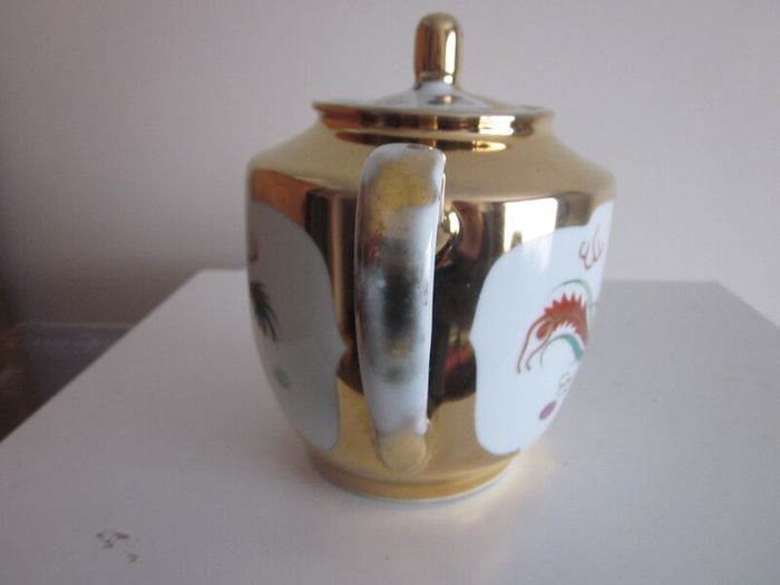 Chinese Phoenix and Dragon Gold Trim Porcelain Teapot 1970s