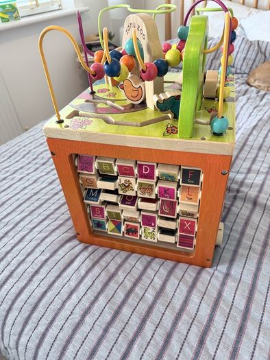 Zany zoo wooden activity cube