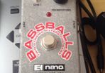 Bassballs pedal