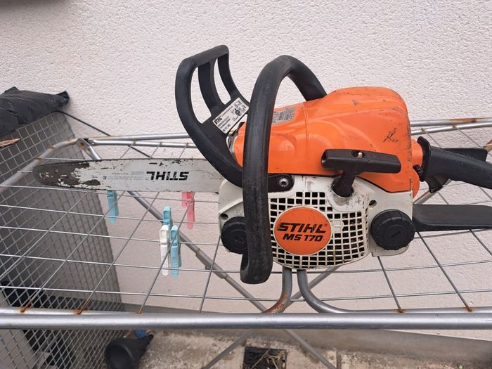 Chainsaw
