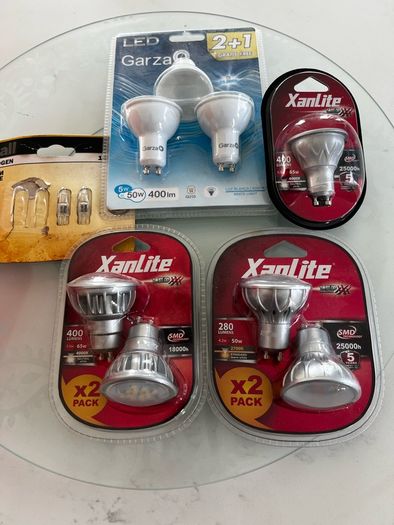 High Quality light bulbs Bundle   LED   GU 10. Candle and more . All new