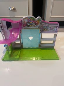 shopkins small mart