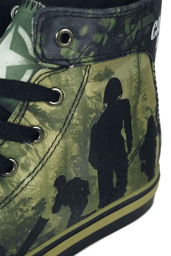 Official Call of Duty WWII Hi Top Sneakers in Size 11 (Brand New & Boxed)