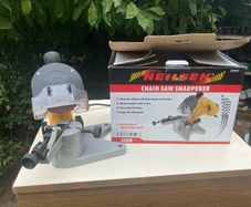 chainsaw