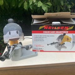 chainsaw