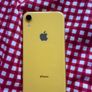 iPhone XR 64gb Image 2