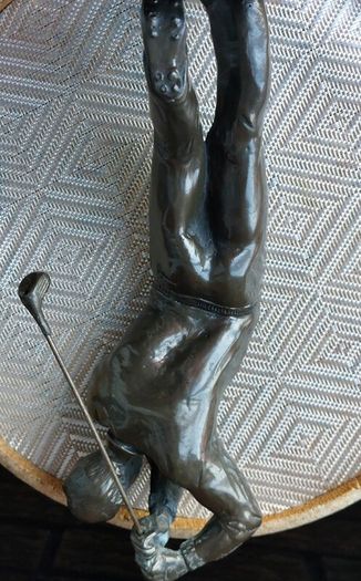Genesis Golf Figurine