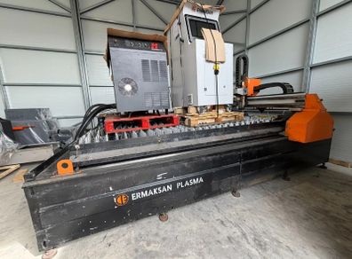 Plasma cutting machine