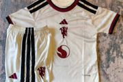 Man united away kit sizes season 26/27 kids