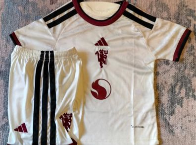 Man united away kit sizes season 26/27 kids