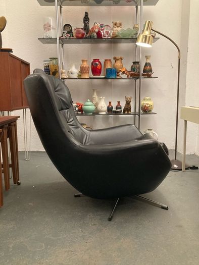 1960s Parker Knoll Egg Chair - Warehouse and Showroom Open  Saturday 10th October 12 til 4pm  Eircode R95T227