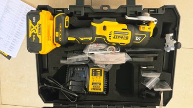 dewalt multitool