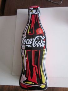 Coca Cola Shaped Tin - 500 Piece Jigsaw Holidays are coming 2020