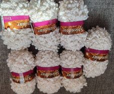 Tivoli splendor knitting yarn
