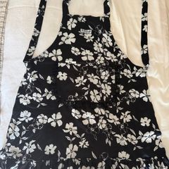 Clodagh McKenna apron