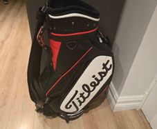 Titleist tour staff bag