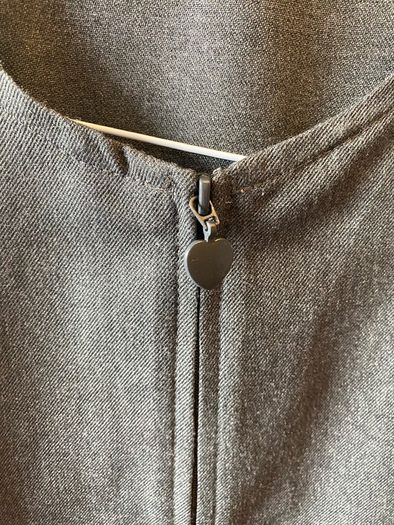 Dunnes grey pinafore (as new) age 12-13